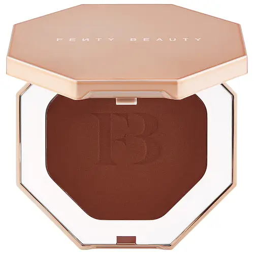 Fenty Beauty Sun Stalk'r Instant Warmth Bronzer Mocha Mami