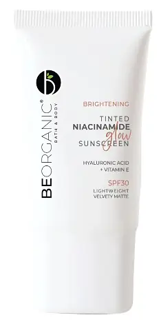Be Organic Tinted Niacinamide Glow Sunscreen SPF 30 Light