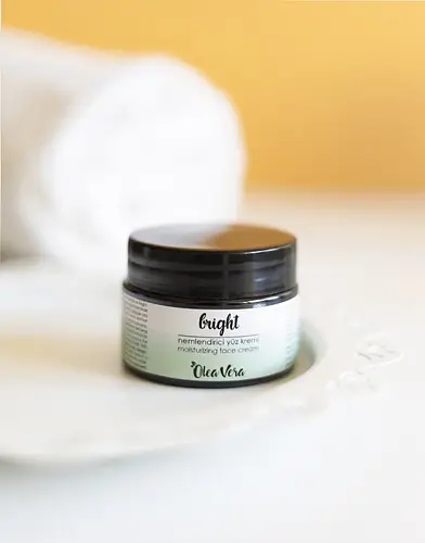 Olea Vera Bright Moisturizing Face Cream