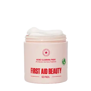 First Aid Beauty 2% Salicylic Acid Acne Clearing Pads