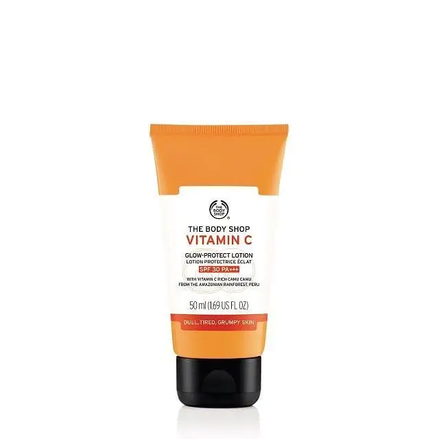 The Body Shop Vitamin C Glow-Protect Lotion SPF30