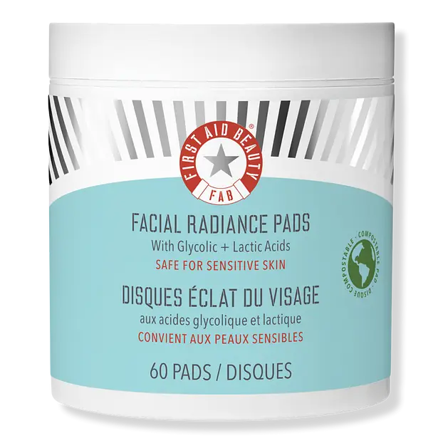 First Aid Beauty Facial Radiance Pads With Glycolic + Lactic Acids
