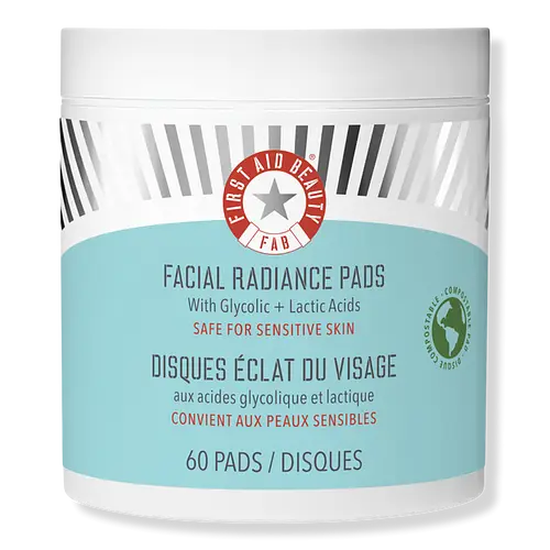 First Aid Beauty Facial Radiance Pads With Glycolic + Lactic Acids