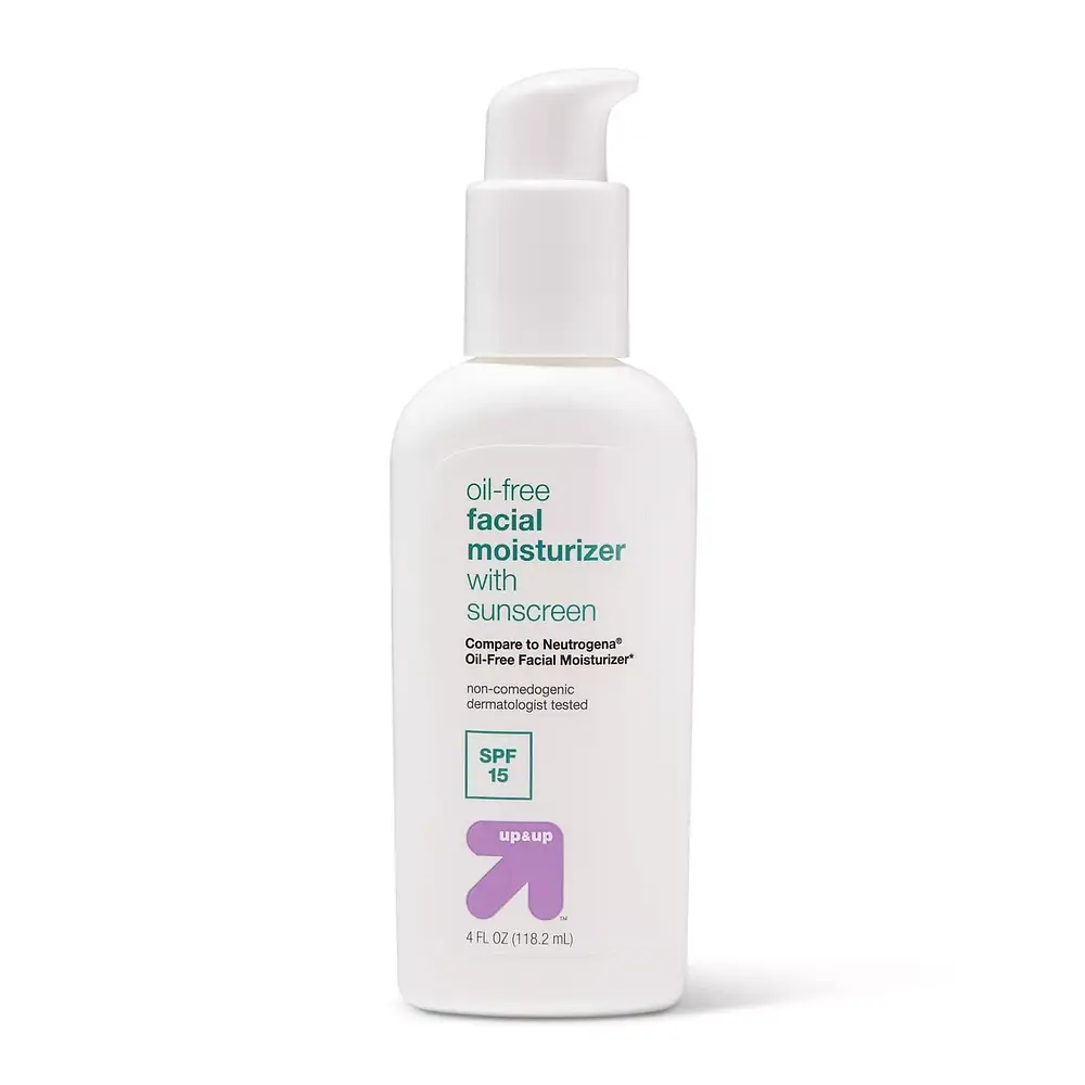 up&up Oil-Free Facial Moisturizer With Sunscreen SPF15