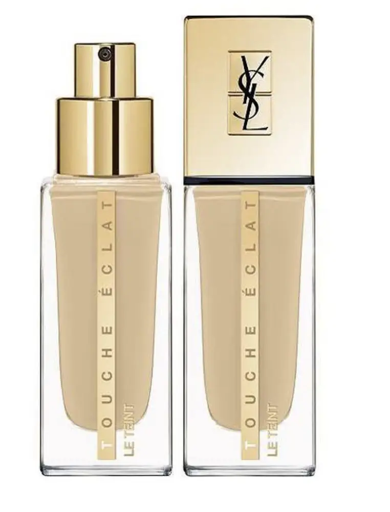 Yves Saint Laurent Touche Éclat Le Teint Foundation SPF 22 BD10