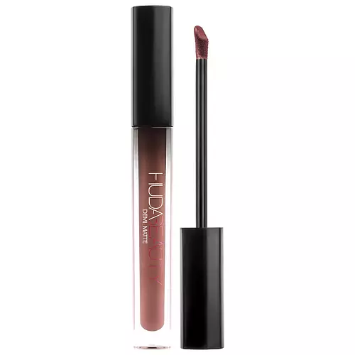 Huda Beauty Demi Matte Cream Liquid Lipstick Révolutionnaire