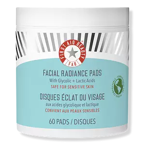 First Aid Beauty Facial Radiance Pads With Glycolic + Lactic Acids
