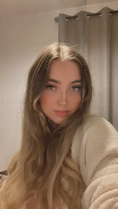 chloerebekka's avatar